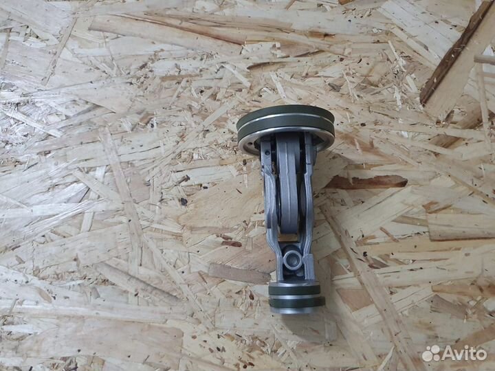 Поршень с кольцами компрессора Range Rover