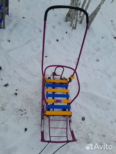 Детские санки на колесах