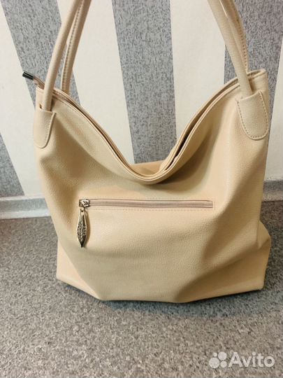 Сумка женская в отличном состоянии