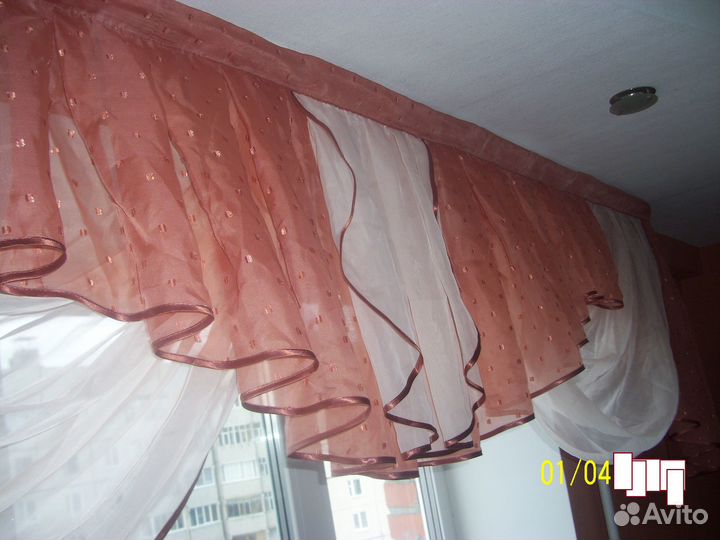 Комплекты с Ламбрекенами новые,2 вида (можно без)