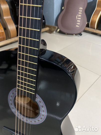 Гитара для обучения DaVinci