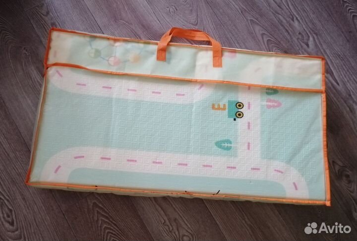 Детский развивающий коврик