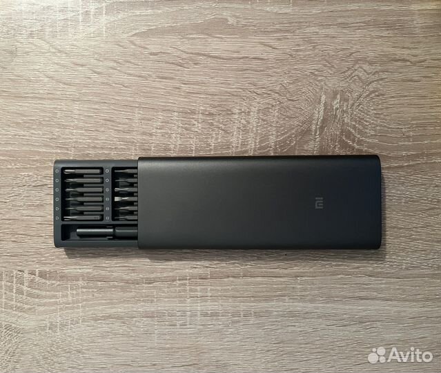 Отвертка с набором насадок Xiaomi