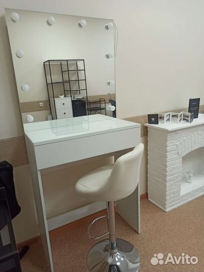 Кабинет на совместную аренду, место визажиста