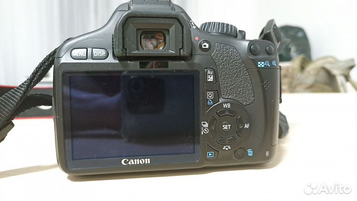 Зеркальный фотоаппарат canon 550d