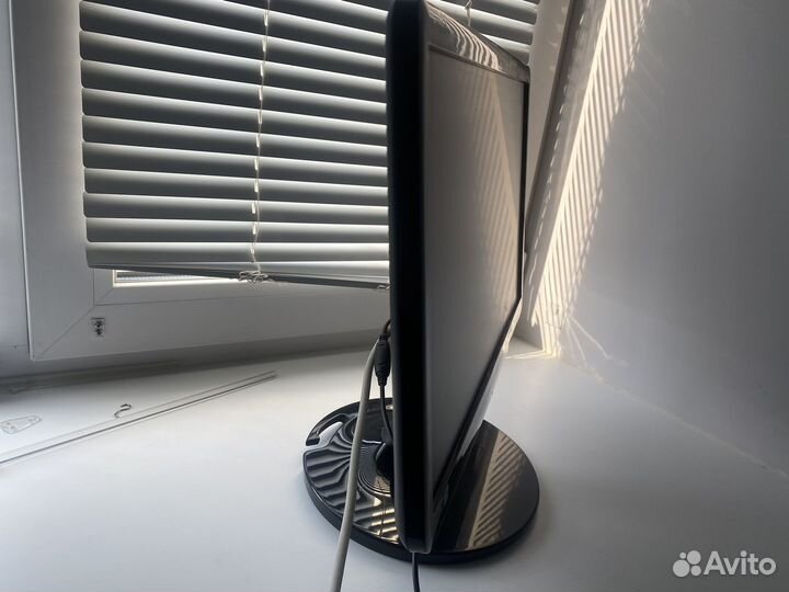 Монитор Samsung S19A100N