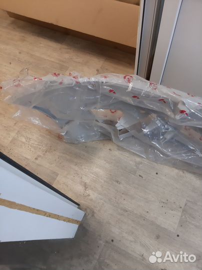 Бампер передний skoda rapid новый