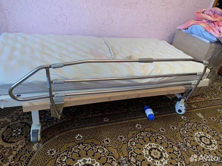 Кровать медицинская для лежачих