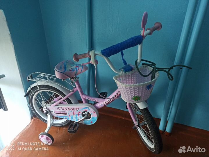 Детский трехколесный велосипед бу