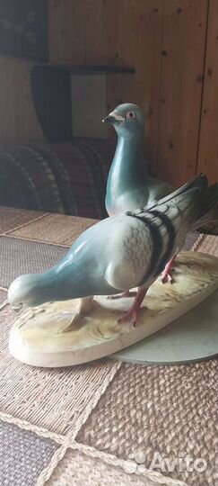 Статуэтка голуби
