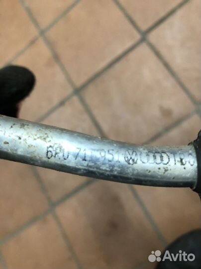 VW Polo sedan Трос ручника