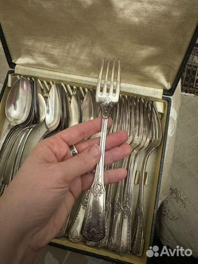 Набор столовых приборов мельхиор