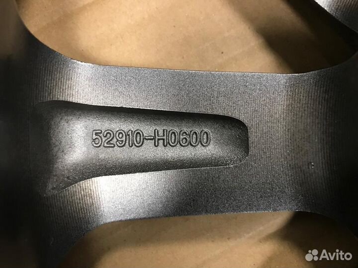 Новые оригинальные литве диски Kia Rio Style R15