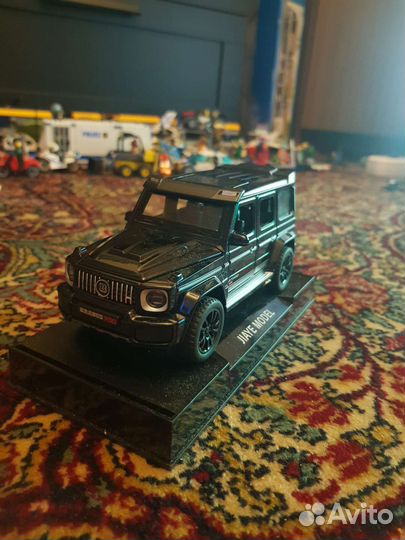 Игрушечный гелик брабус