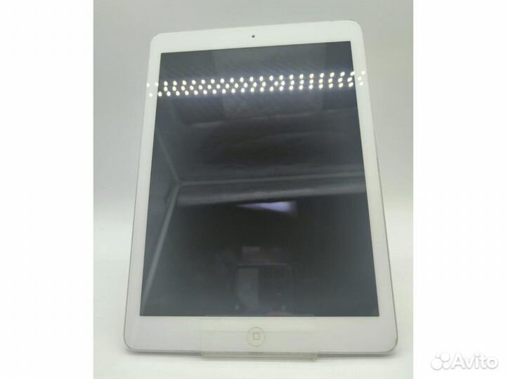 Apple iPad Air 64Gb Wi-Fi + Cellular (Silver) б/у