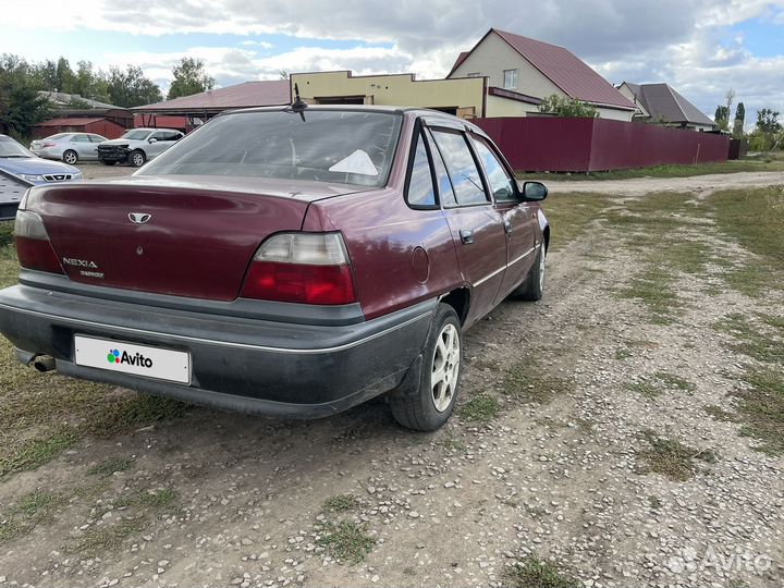 Daewoo Nexia 1.5 МТ, 2000, 200 000 км