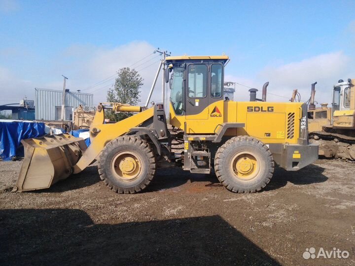 Фронтальный погрузчик SDLG (LGCE) LG933L, 2023