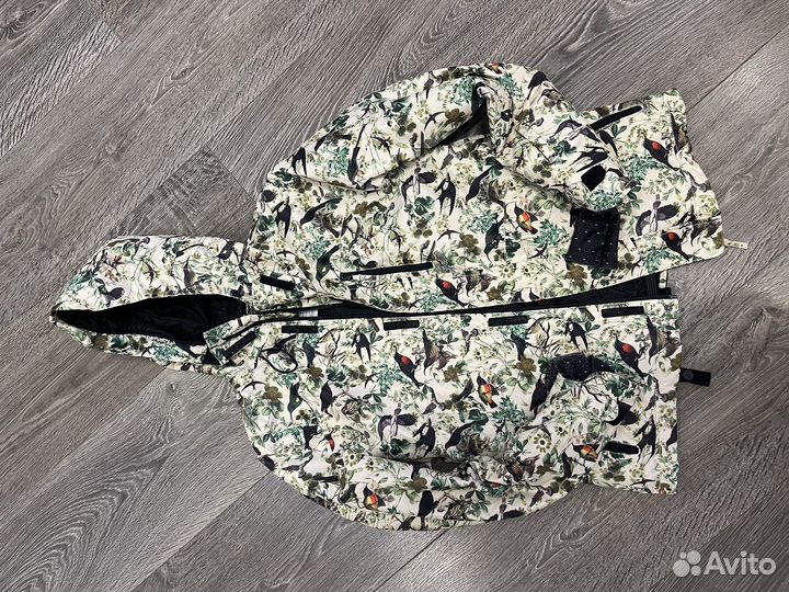 Горнолыжный костюм женский