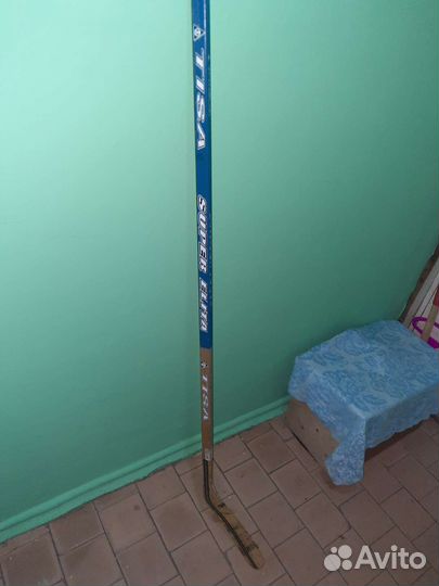 Клюшка хоккейная деревянная