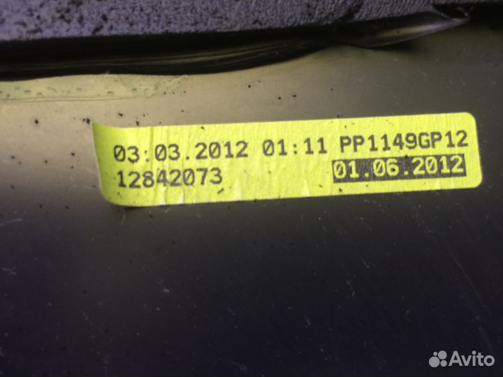 Стекло заднее правое глухое Opel Astra J GTC 2012