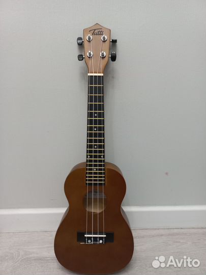 Укулеле Tutti