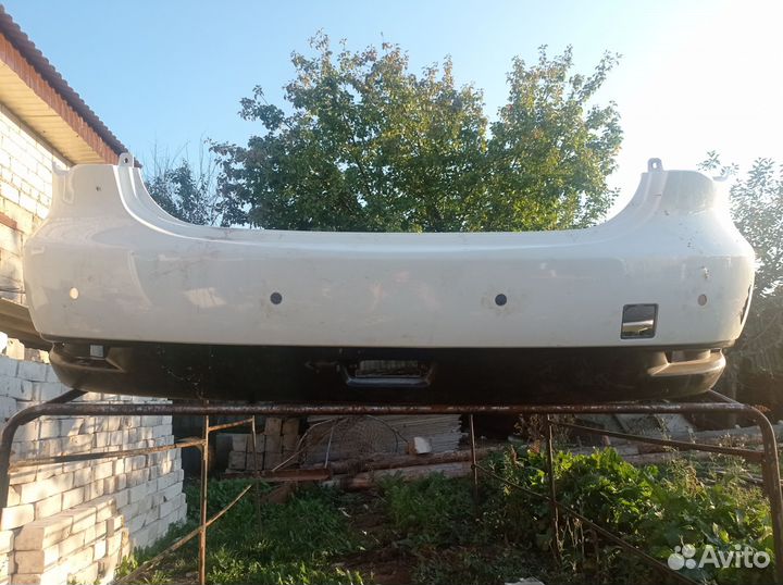 Бампер задней