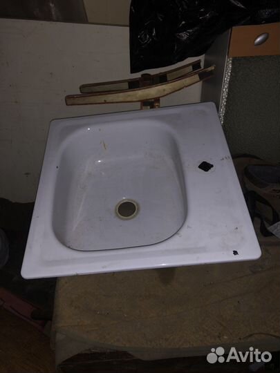 Раковина металлическая