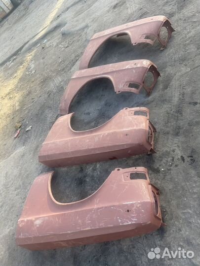 Крыло передний нА газ-2410