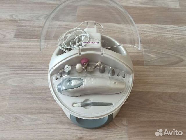 Маникюрный набор Redmond