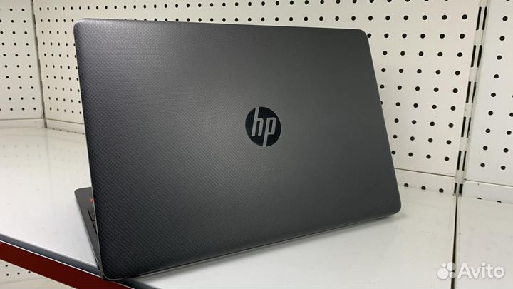 HP 15.6