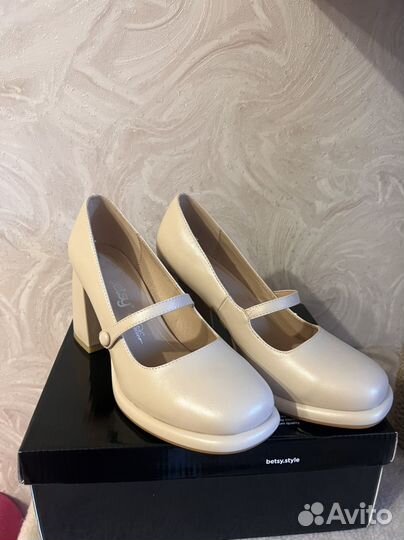 Туфли новые