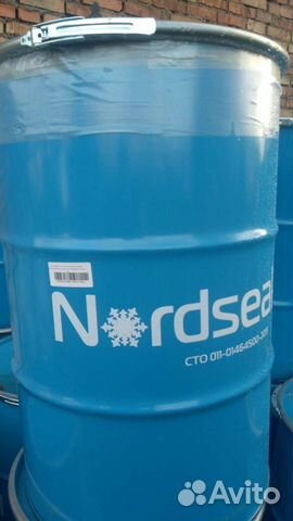 Бочки 200 литров. Ведра 20 литров