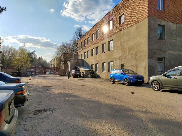 Офис от 50м2 до 3895м2