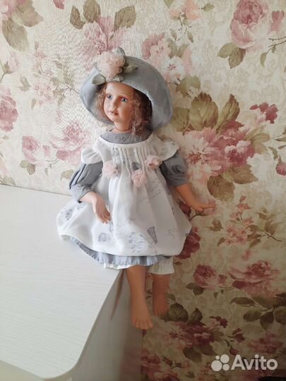 Кукла керамическая большая