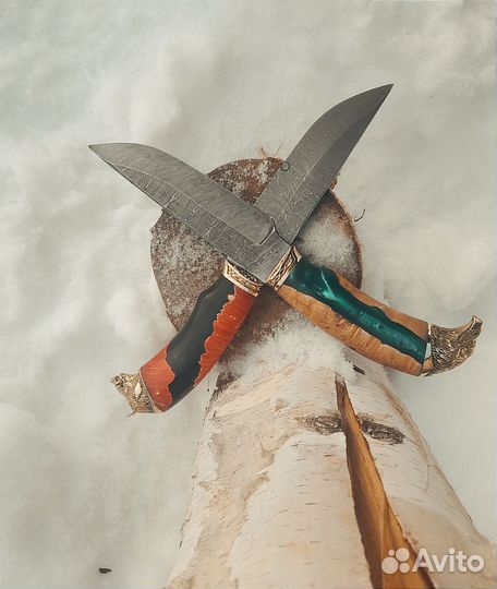 Нож Дамаск ручной работы