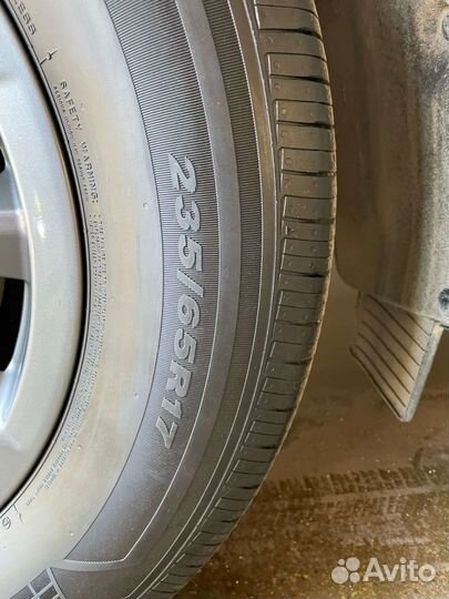 Nexen Roadian GTX 235/65 R17 104H