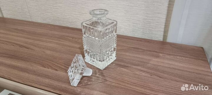 Хрустальная штоф