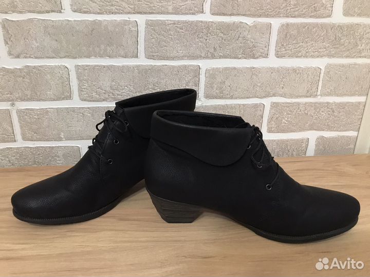 Полусапожки разм 42-43 новые демисезонные