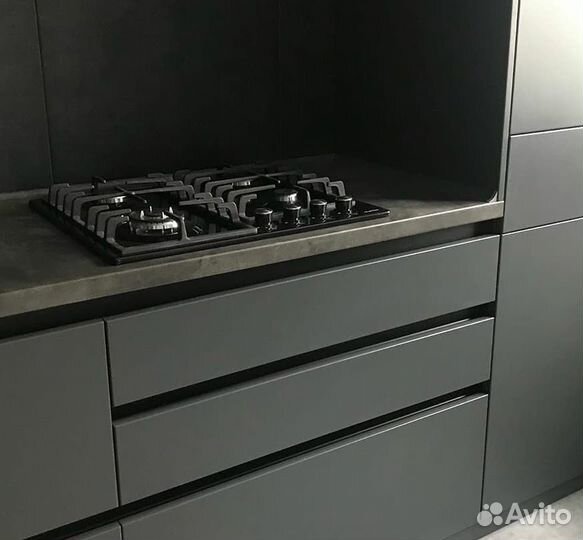 Угловая кухня на заказ. Фабрика в Красноармейске