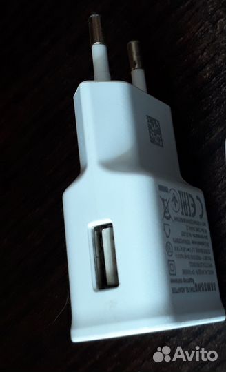 Адаптер питания samsung EP-TA50EWE