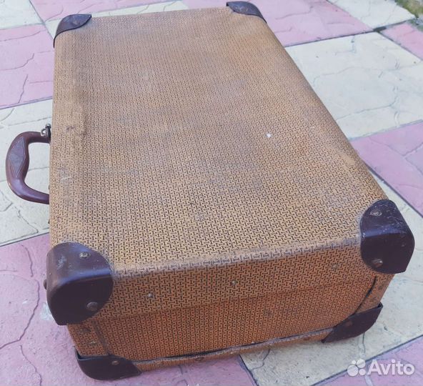 Чемодан Бебеля 72г