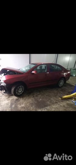 В разборке шкода октавия А-5,2008 год