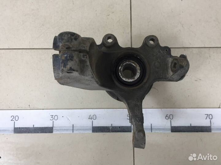 Кулак поворотный передний левый Ford C-MAX 2003-20