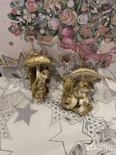 Новогодние елочные игрушки