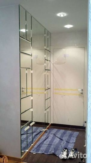 Зеркальное панно с фацетом любой формы