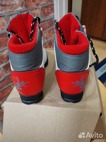 Лыжные ботинки N75 р. 34