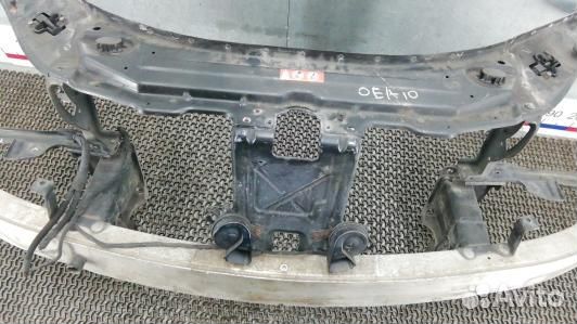 Передняя панель крепления облицовки (телевизор) mercedes benz R-class W251 (OEA10G201)