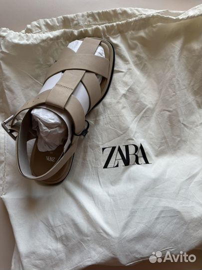 Сандалии zara