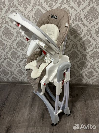 Детский стульчик для кормления