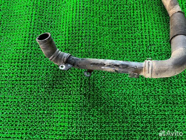 Патрубок системы охлаждения Volkswagen Amarok